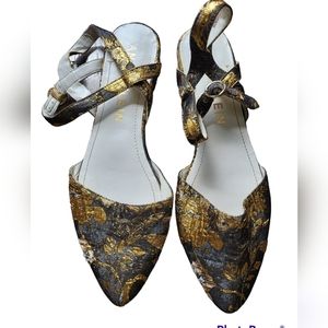 Anne Klein flats textile upper size 10 gold/brown floral